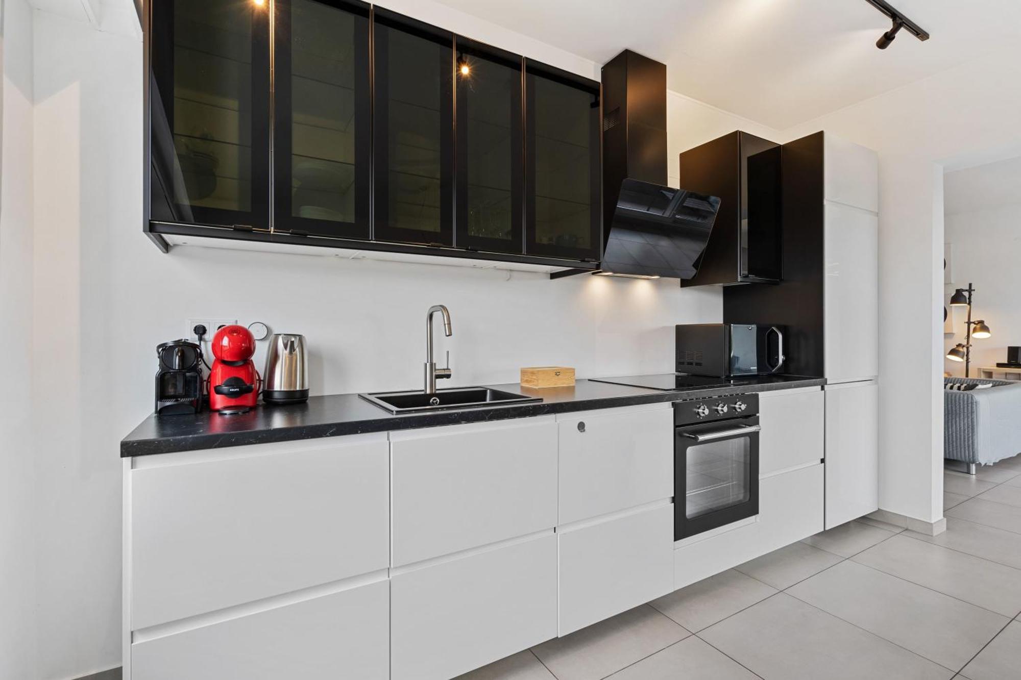 Central Lux 2Br Apt With City Views & Balcony Люксембург Екстер'єр фото