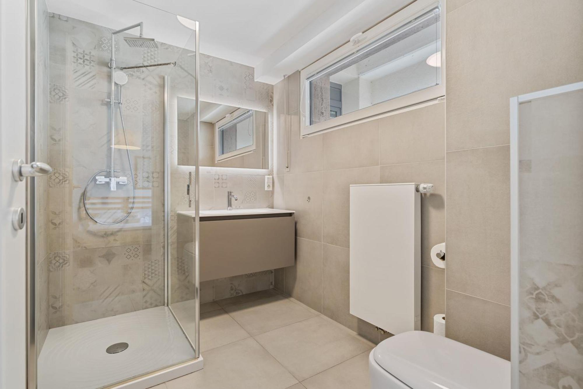 Central Lux 2Br Apt With City Views & Balcony Люксембург Екстер'єр фото